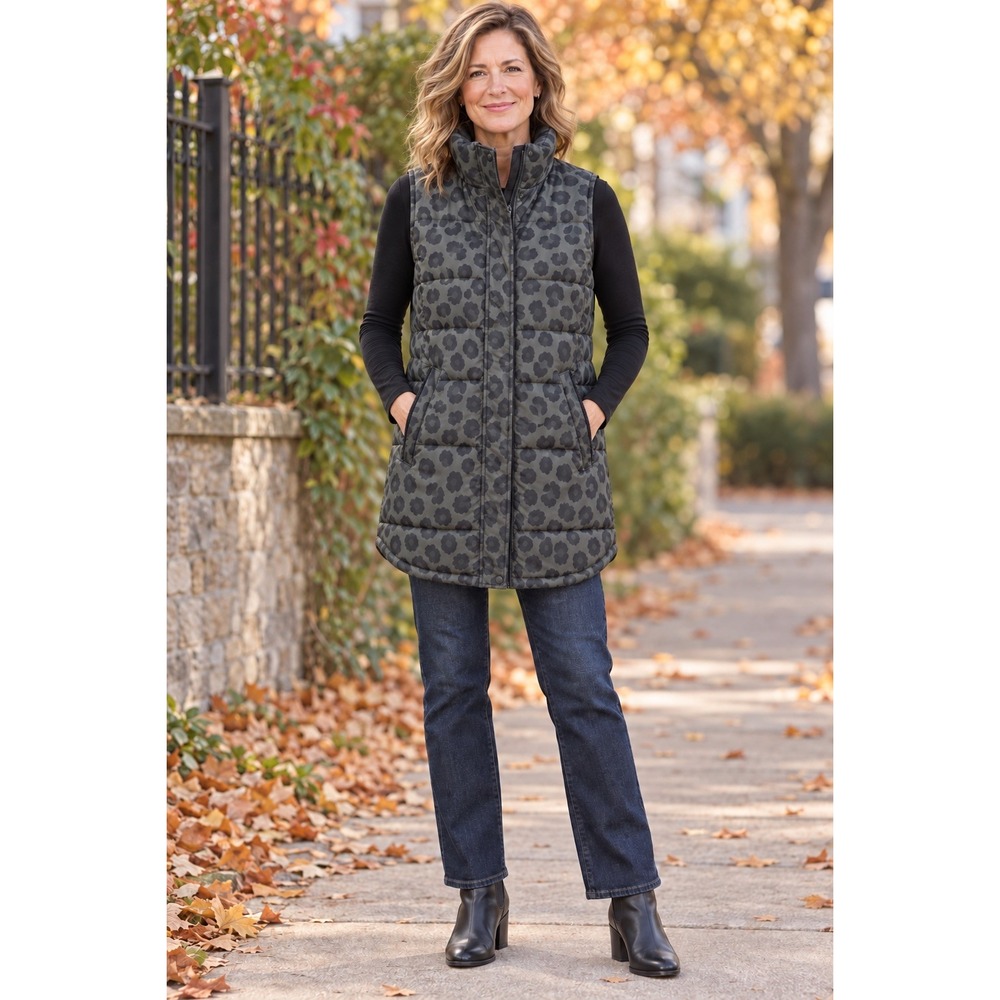 GAP Recycled PrimaLoft Leopard Print Puffer Vest (L/Tall)Gorpcore Hiking Utility